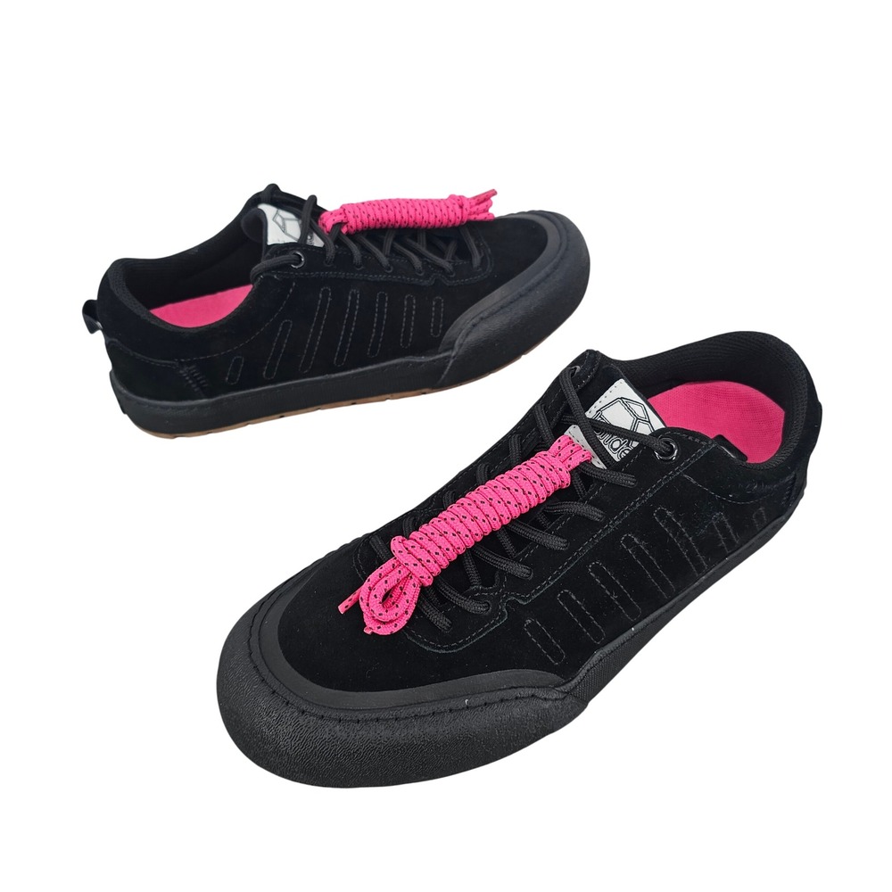 Landed The Overlook Suede Double Black Icon Womens 8.5 Sneakers New In Box